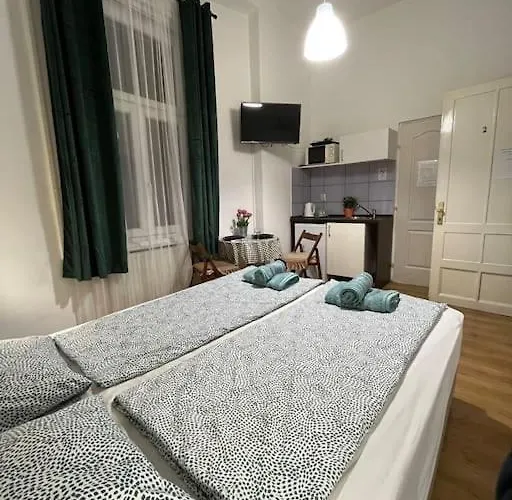 12# Sunflower Cozy Lägenhet *