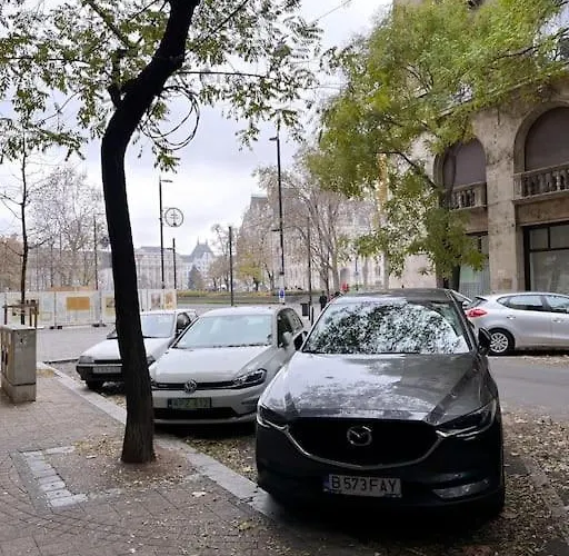 12# Sunflower Cozy Lägenhet